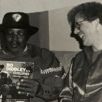 BO DIDDLEY DC BLK WH PEABODY ALBUM IN HAND