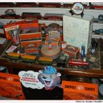 DENNIS CHANDLER LIONEL ELECTRIC TRAIN COLLECTOR MISC LIONEL ITEMS
